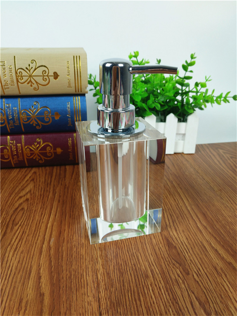 水晶香水瓶